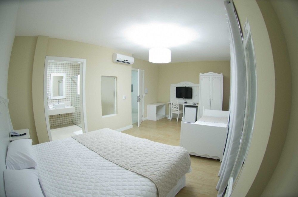 Hotel Oma Zita Forquilhinha Екстериор снимка